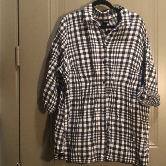 Lane Bryant Tops - LANE BRYANT Black & White Plaid Button Down  26/28